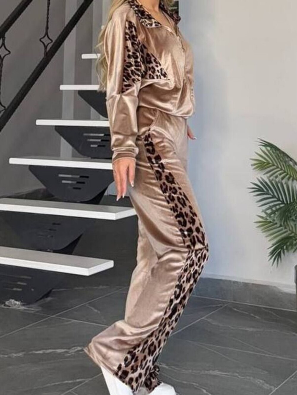 Fast Lane Leopard Set - Camel - Picture 2 of 10